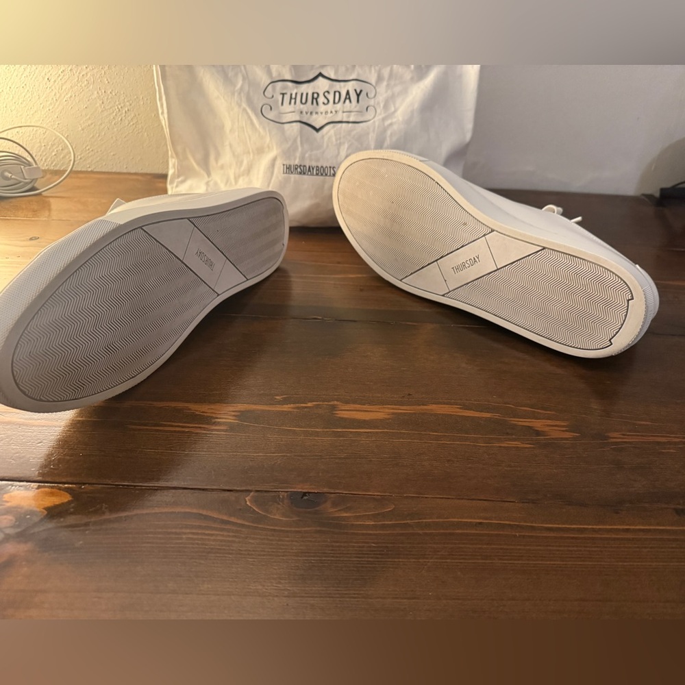 Thursday Boot Company - Premier Low Top in White Leather - Picture 4 of 11